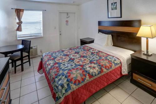 Richard's Hotel — photo 17 of 33