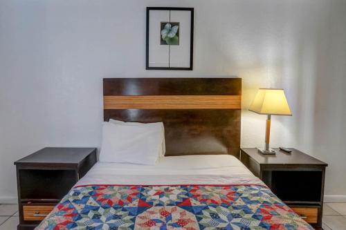 Richard's Hotel — gallery preview 2