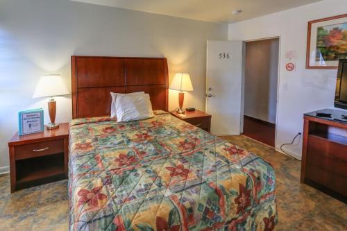 Richard's Hotel — photo 24 of 33